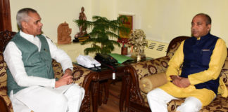 CM DISCUSSES DEVELOPMENTAL ISSUES WITH GOVERNOR