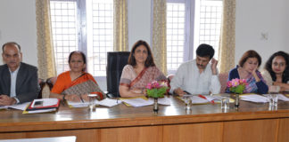 Dr. Sadhna Thakur urges to donate liberally towards Red Cross