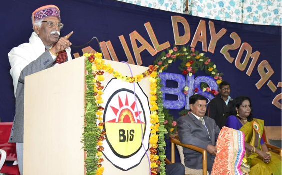 HP Governor presides over Annual Day Function of Baddi International School