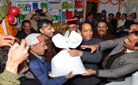 CM launches Ration Card Portability and Fortified Wheat Flour Scheme